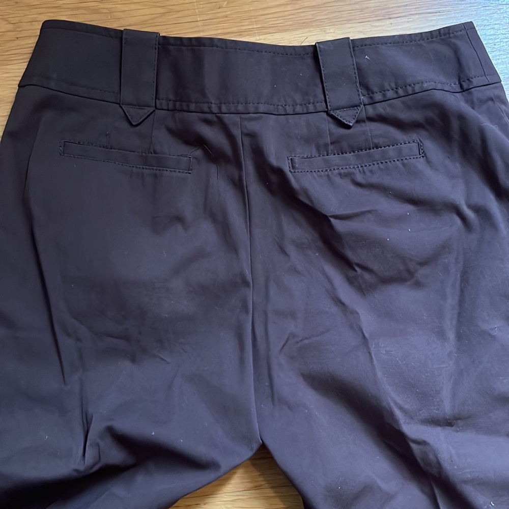 Ann Taylor Loft brown petite capris - Picture 4 of 6
